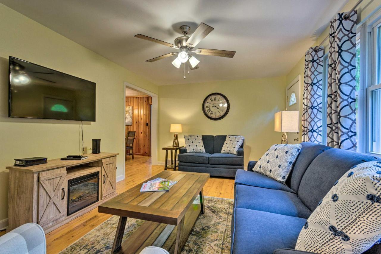 Quiet Asheville Home Near Appalachian Trail And Dtwn Bagian luar foto