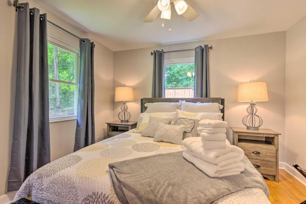 Quiet Asheville Home Near Appalachian Trail And Dtwn Bagian luar foto